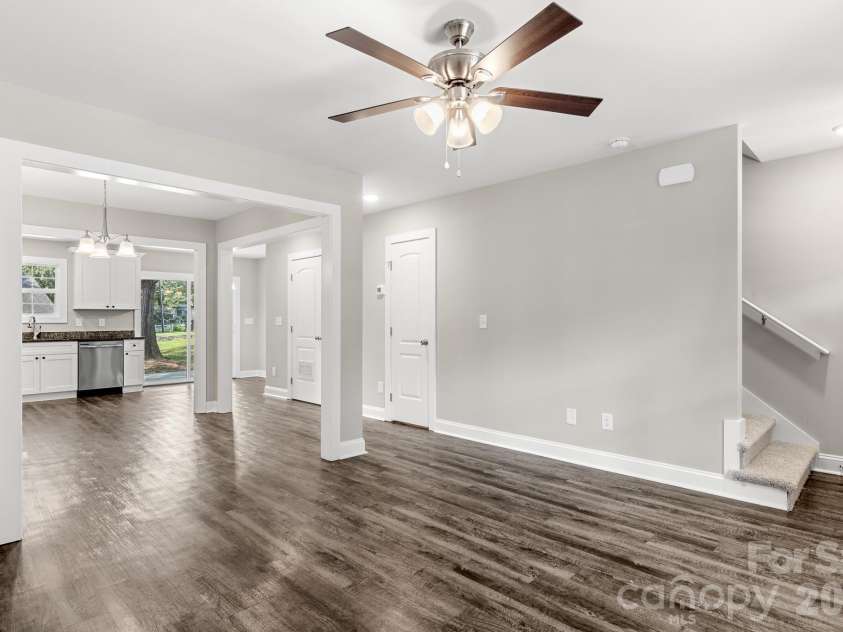 600 Sunderland Road, Concord, NC 28027.  MLS# CAR4407697, YatesRealty ID 42843. 