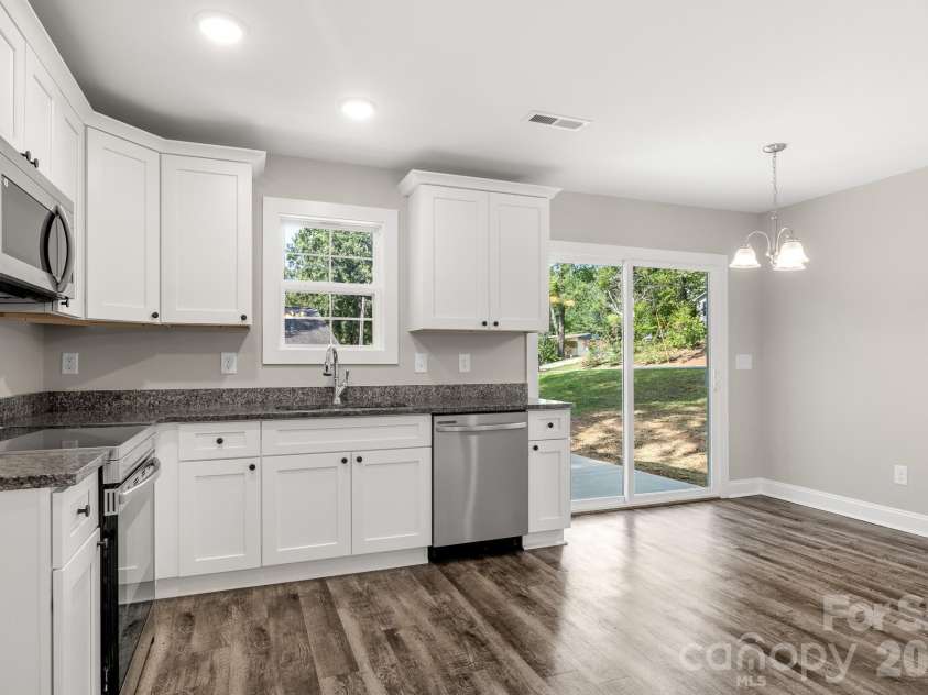 600 Sunderland Road, Concord, NC 28027.  MLS# CAR4407697, YatesRealty ID 42843. 