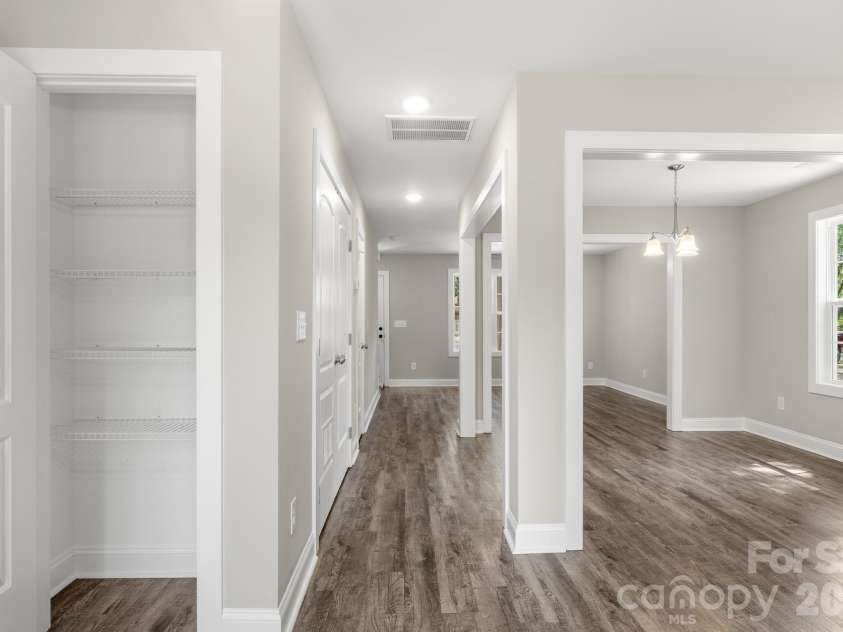600 Sunderland Road, Concord, NC 28027.  MLS# CAR4407697, YatesRealty ID 42843. 