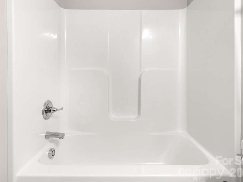 600 Sunderland Road, Concord, NC 28027.  MLS# CAR4407697, YatesRealty ID 42843. 