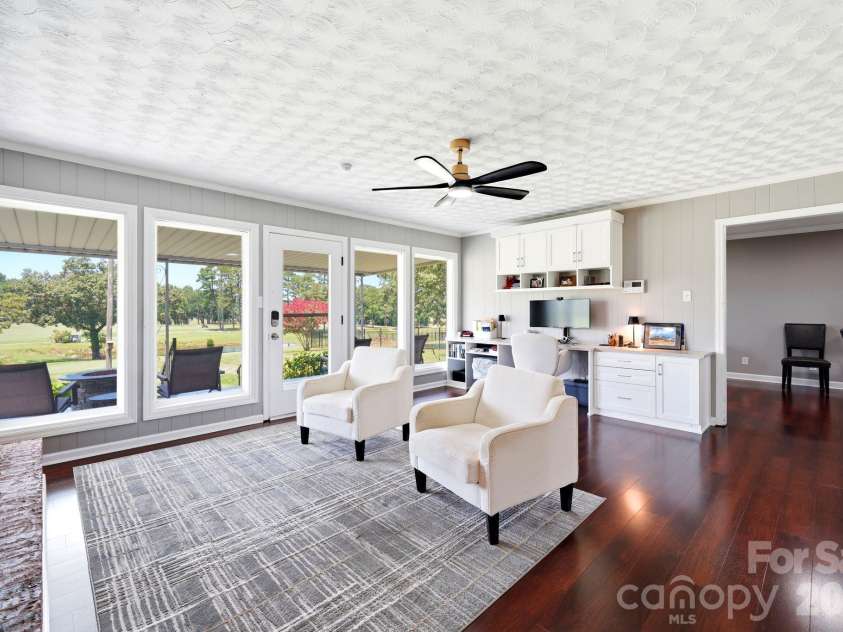 1335 Stoneyridge Drive, Charlotte, NC 28214.  MLS# CAR4407877, YatesRealty ID 42846. 