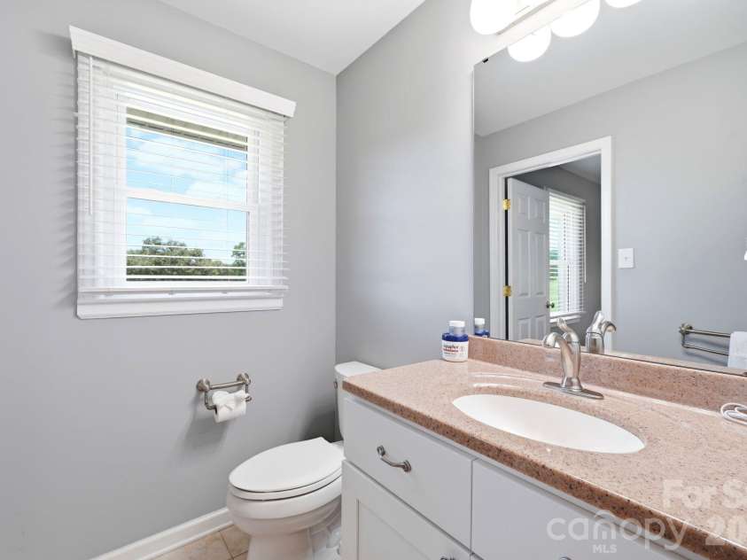 1335 Stoneyridge Drive, Charlotte, NC 28214.  MLS# CAR4407877, YatesRealty ID 42846. 