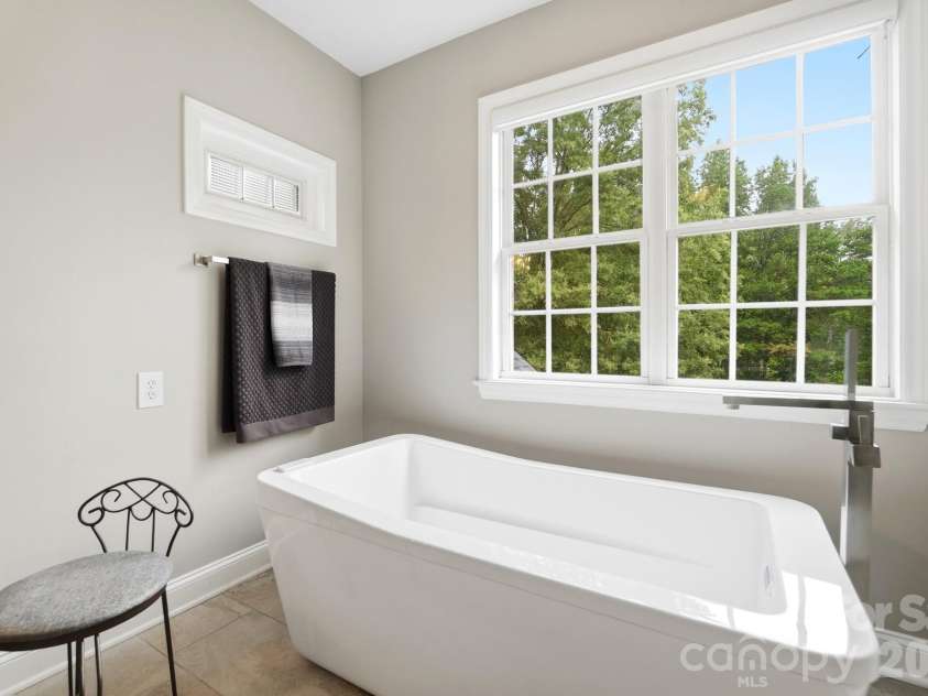 5616 Polk Mountain Drive, Marshville, NC 28103.  MLS# CAR4410630, YatesRealty ID 42847. 
