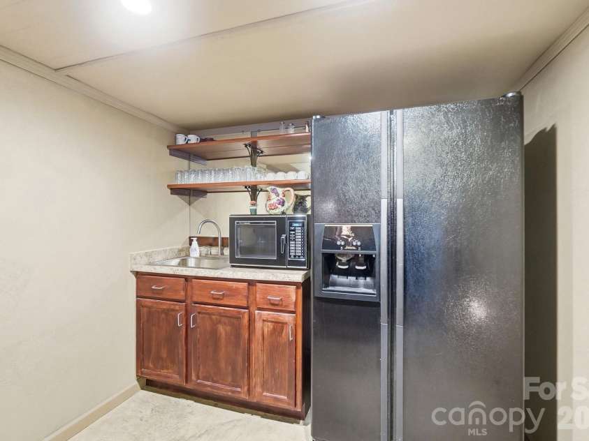 5616 Polk Mountain Drive, Marshville, NC 28103.  MLS# CAR4410630, YatesRealty ID 42847. 