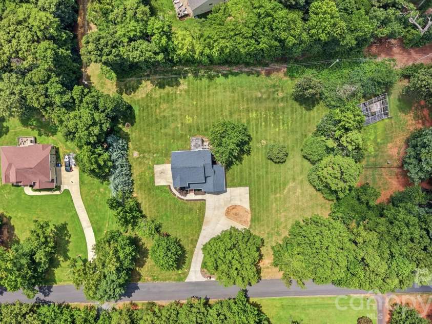 5616 Polk Mountain Drive, Marshville, NC 28103.  MLS# CAR4410630, YatesRealty ID 42847. 