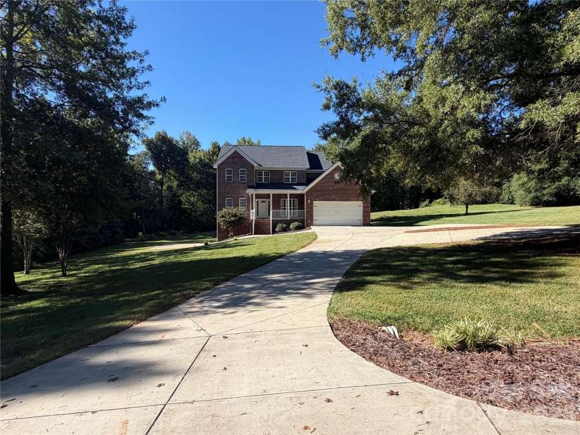 5616 Polk Mountain Drive, Marshville, NC 28103.  MLS# CAR4410630, YatesRealty ID 42847. 
