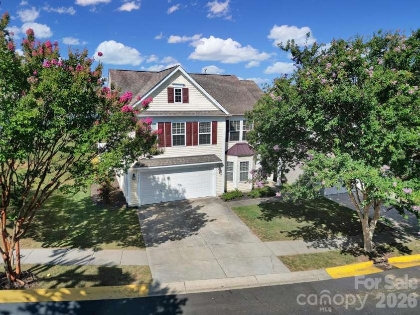 4041 Abbotsbury Drive, Fort Mill, SC 29707.  MLS# CAR4406236, YatesRealty ID 42848. 