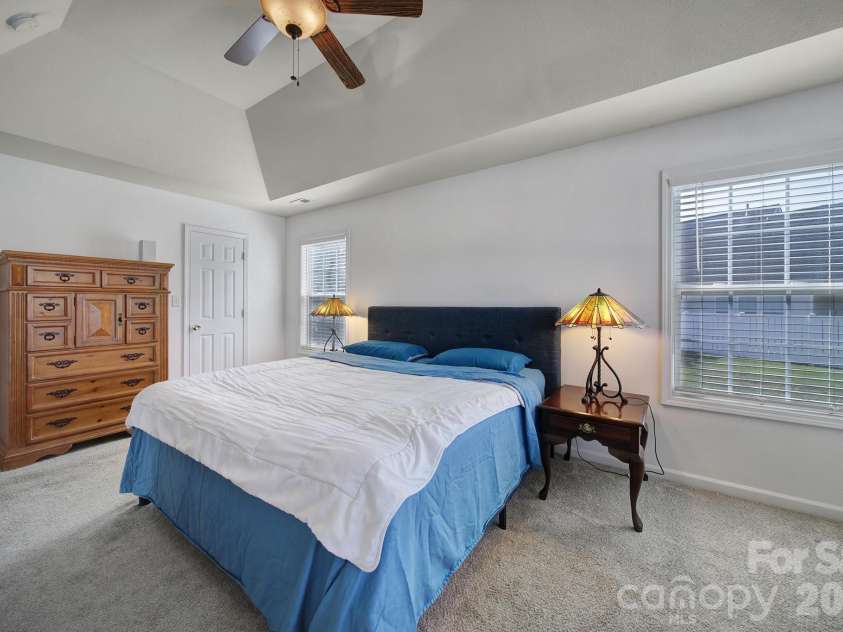 4041 Abbotsbury Drive, Fort Mill, SC 29707.  MLS# CAR4406236, YatesRealty ID 42848. 