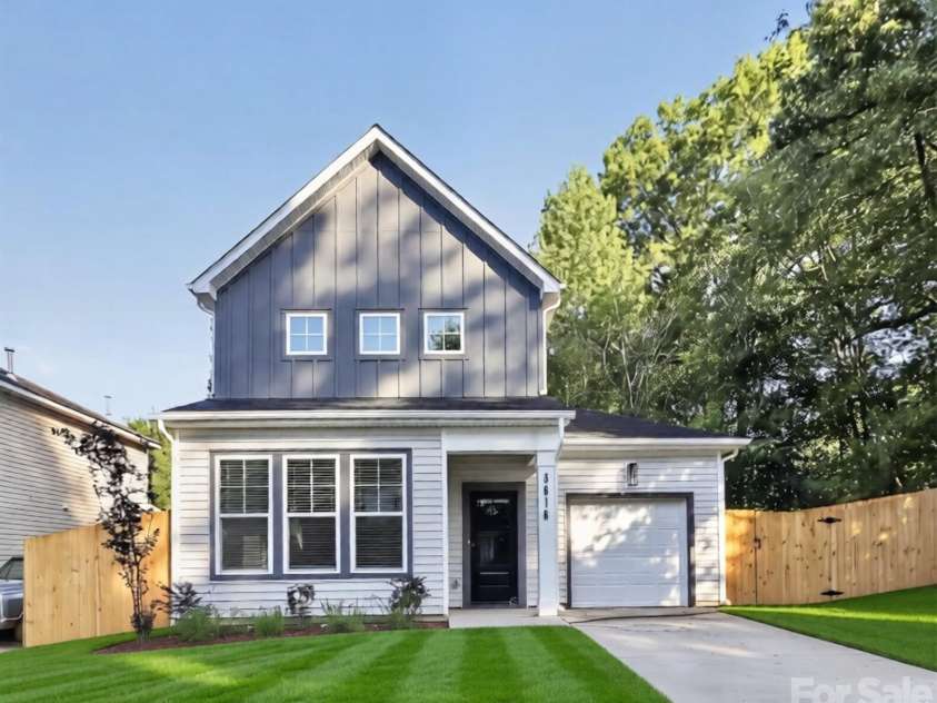 3616 Bullard Street, Charlotte, NC 28208.  MLS# CAR4412752, YatesRealty ID 42849. 