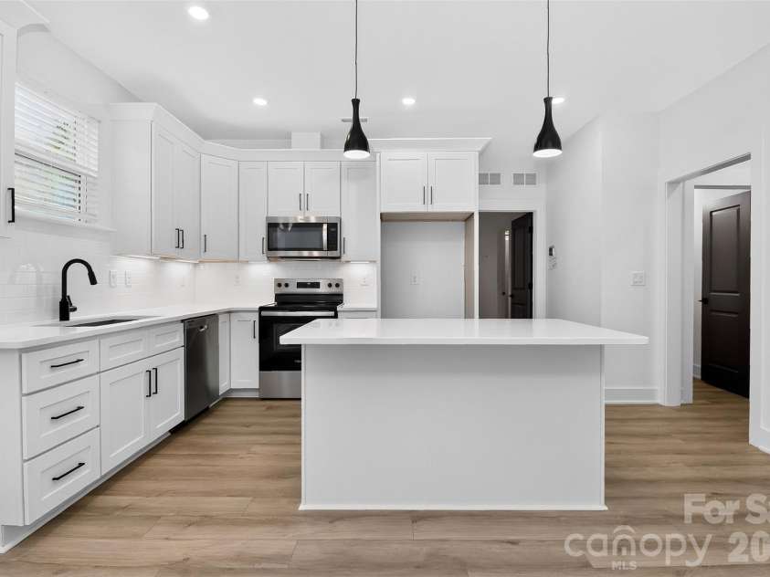 3616 Bullard Street, Charlotte, NC 28208.  MLS# CAR4412752, YatesRealty ID 42849. 