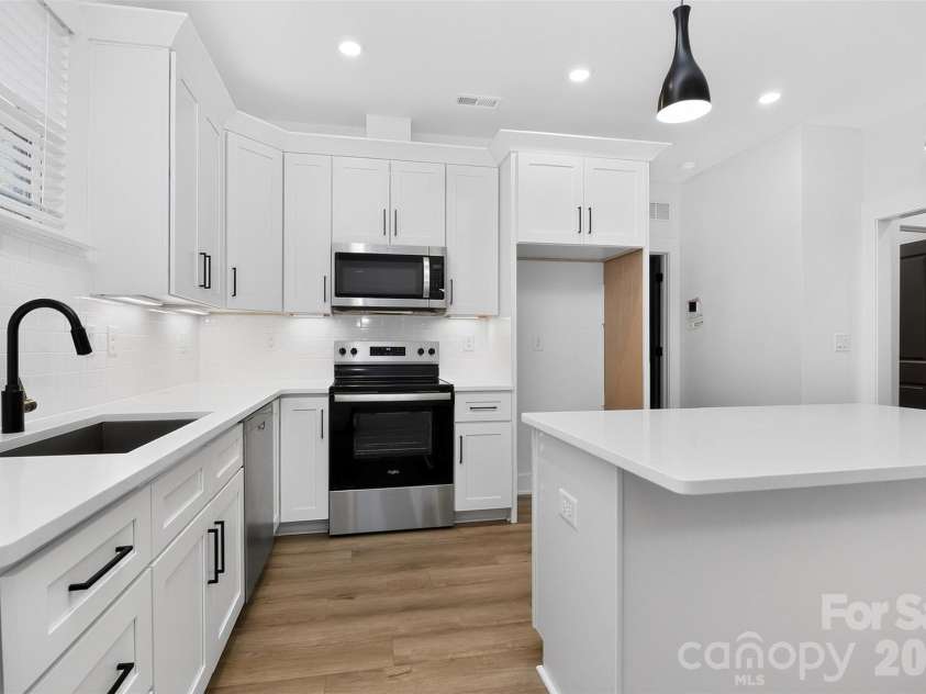 3616 Bullard Street, Charlotte, NC 28208.  MLS# CAR4412752, YatesRealty ID 42849. 