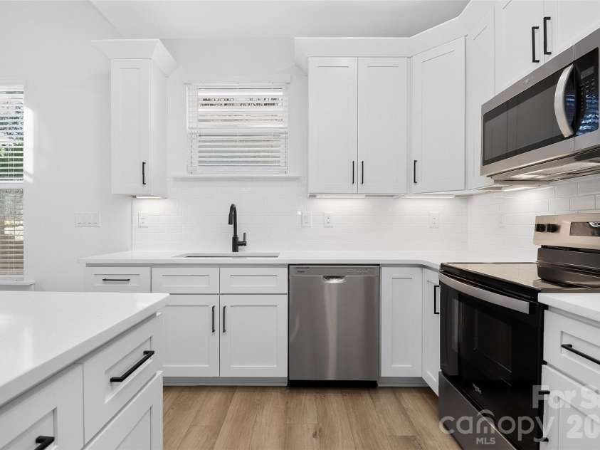 3616 Bullard Street, Charlotte, NC 28208.  MLS# CAR4412752, YatesRealty ID 42849. 