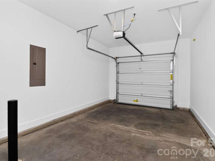 3616 Bullard Street, Charlotte, NC 28208.  MLS# CAR4412752, YatesRealty ID 42849. 