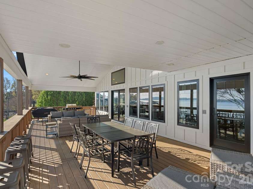 8182 Mountain Shore Drive, Sherrills Ford, NC 28673.  MLS# CAR4362288, YatesRealty ID 42852. 