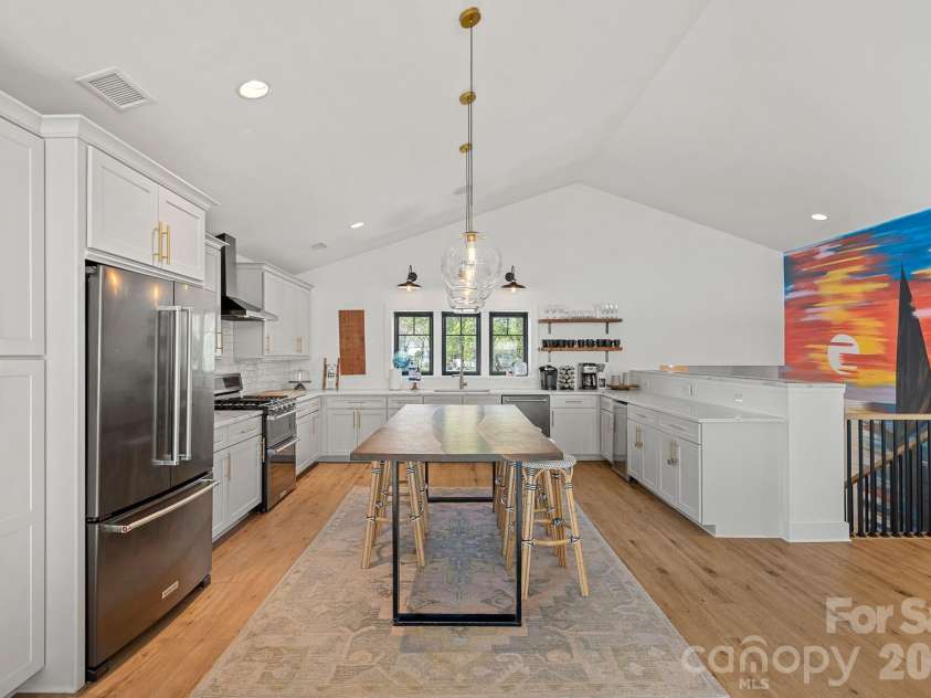 8182 Mountain Shore Drive, Sherrills Ford, NC 28673.  MLS# CAR4362288, YatesRealty ID 42852. 