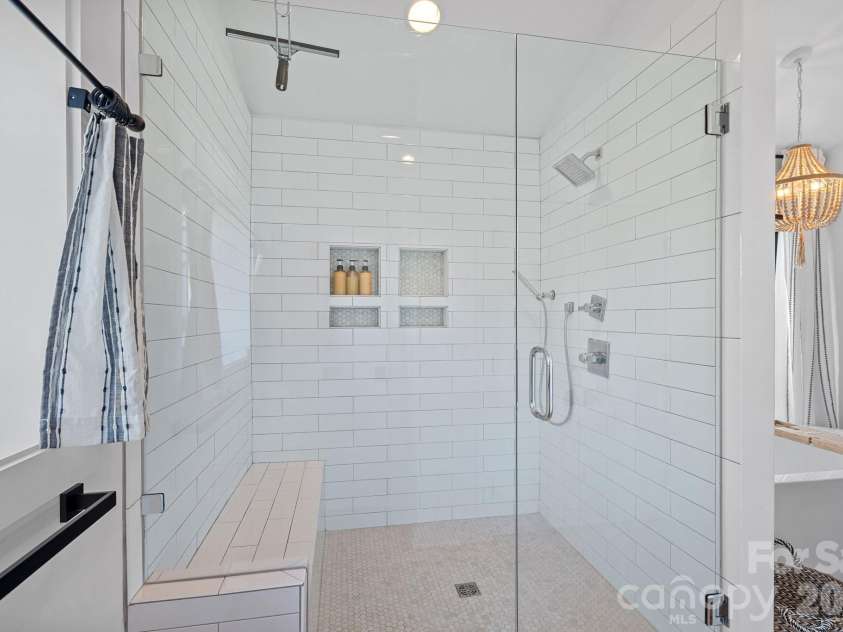 8182 Mountain Shore Drive, Sherrills Ford, NC 28673.  MLS# CAR4362288, YatesRealty ID 42852. 