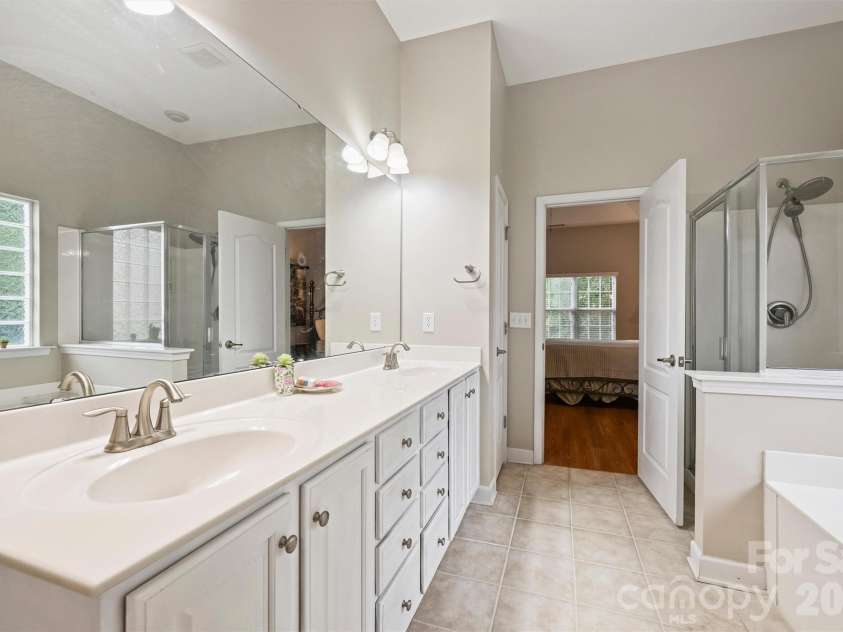 713 Trailhead Lane, Fort Mill, SC 29708.  MLS# CAR4409432, YatesRealty ID 42853. 