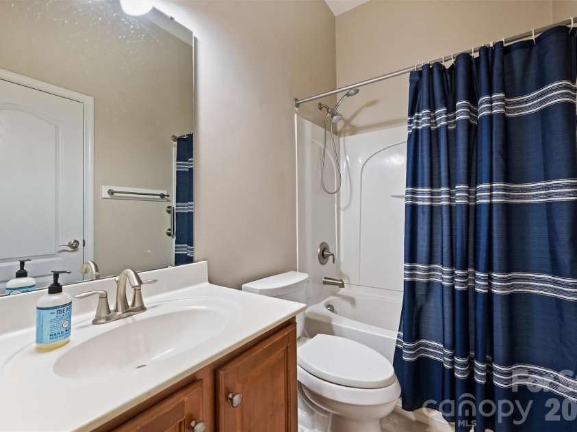 713 Trailhead Lane, Fort Mill, SC 29708.  MLS# CAR4409432, YatesRealty ID 42853. 