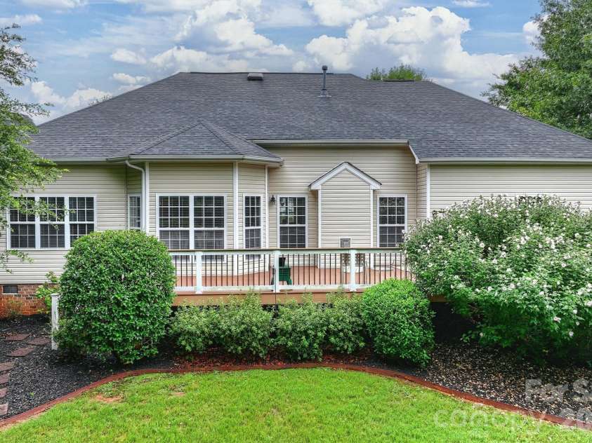 713 Trailhead Lane, Fort Mill, SC 29708.  MLS# CAR4409432, YatesRealty ID 42853. 