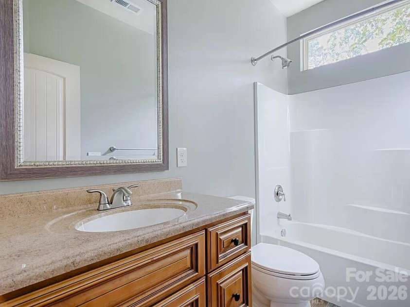17410 Green Hill Road, Charlotte, NC 28278.  MLS# CAR4412594, YatesRealty ID 42854. 