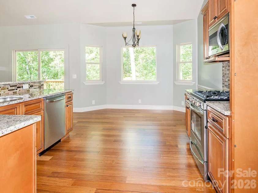 17410 Green Hill Road, Charlotte, NC 28278.  MLS# CAR4412594, YatesRealty ID 42854. 