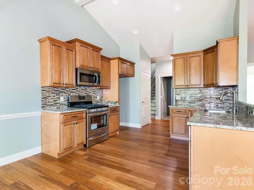 17410 Green Hill Road, Charlotte, NC 28278.  MLS# CAR4412594, YatesRealty ID 42854. 