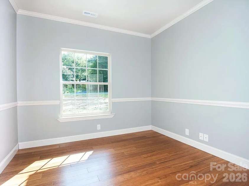 17410 Green Hill Road, Charlotte, NC 28278.  MLS# CAR4412594, YatesRealty ID 42854. 
