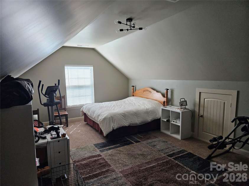 17410 Green Hill Road, Charlotte, NC 28278.  MLS# CAR4412594, YatesRealty ID 42854. 