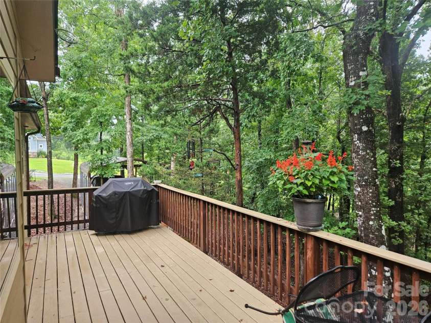 17410 Green Hill Road, Charlotte, NC 28278.  MLS# CAR4412594, YatesRealty ID 42854. 
