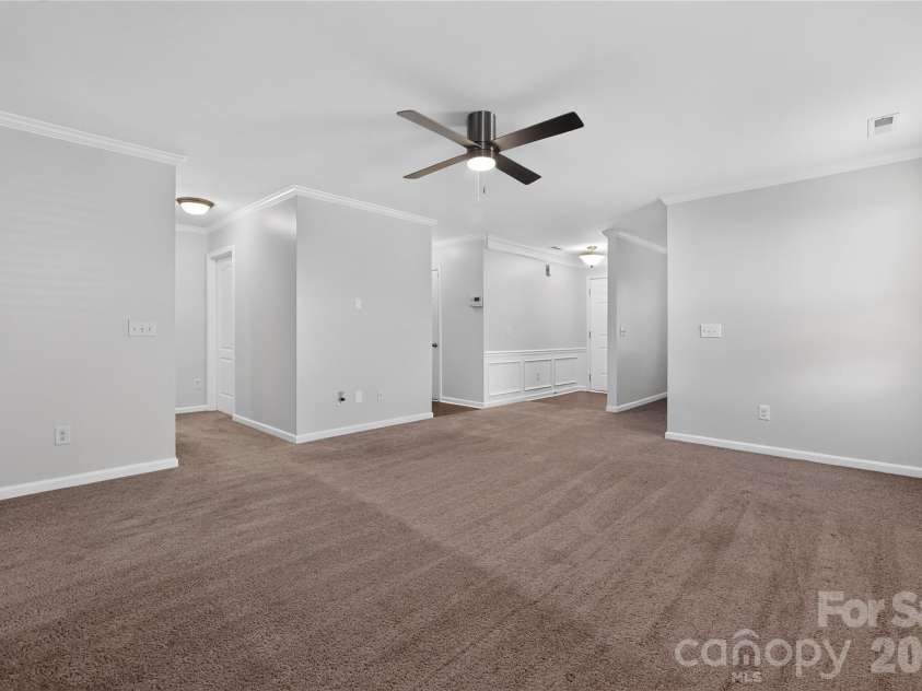 1716 White Willow Avenue, Gastonia, NC 28054.  MLS# CAR4413148, YatesRealty ID 42855. 