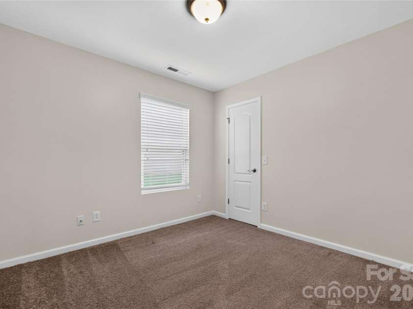 1716 White Willow Avenue, Gastonia, NC 28054.  MLS# CAR4413148, YatesRealty ID 42855. 
