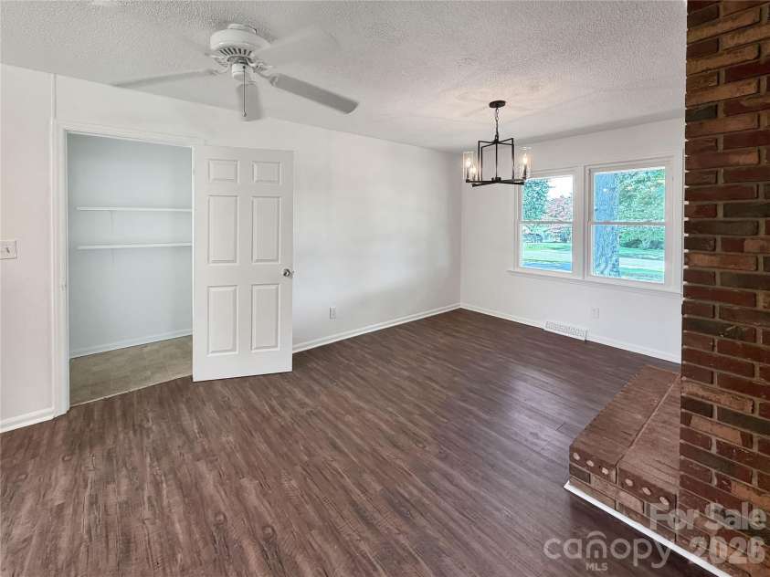 112 Croft Drive, Kings Mountain, NC 28086.  MLS# CAR4412599, YatesRealty ID 42856. 