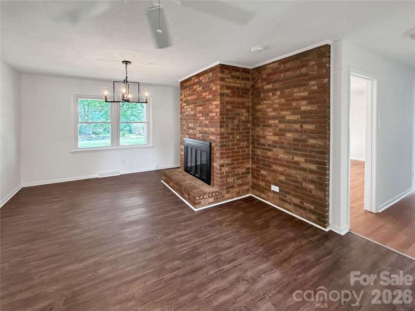 112 Croft Drive, Kings Mountain, NC 28086.  MLS# CAR4412599, YatesRealty ID 42856. 