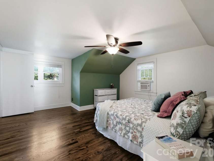 1686 Dutch Cove Road, Canton, NC 28716.  MLS# CAR4404368, YatesRealty ID 42857. 