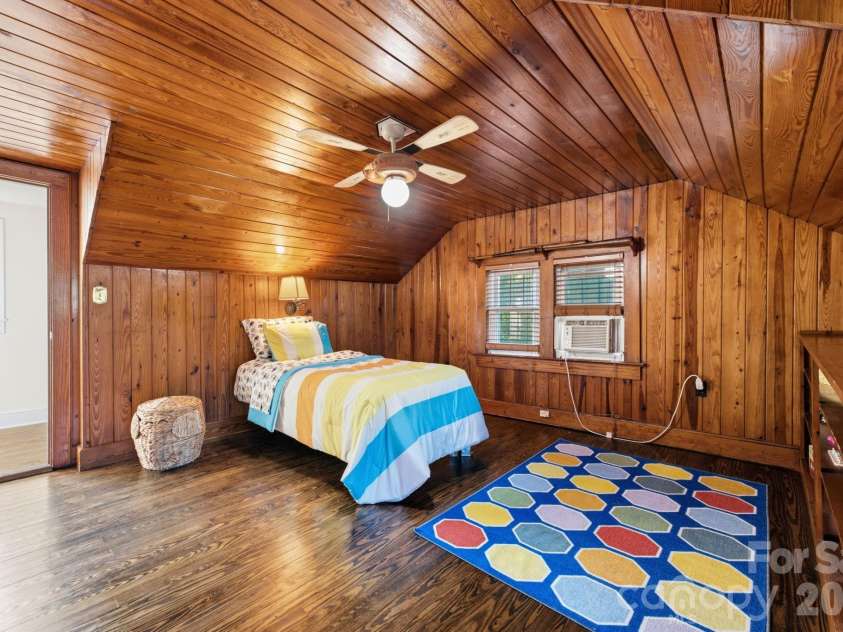 1686 Dutch Cove Road, Canton, NC 28716.  MLS# CAR4404368, YatesRealty ID 42857. 