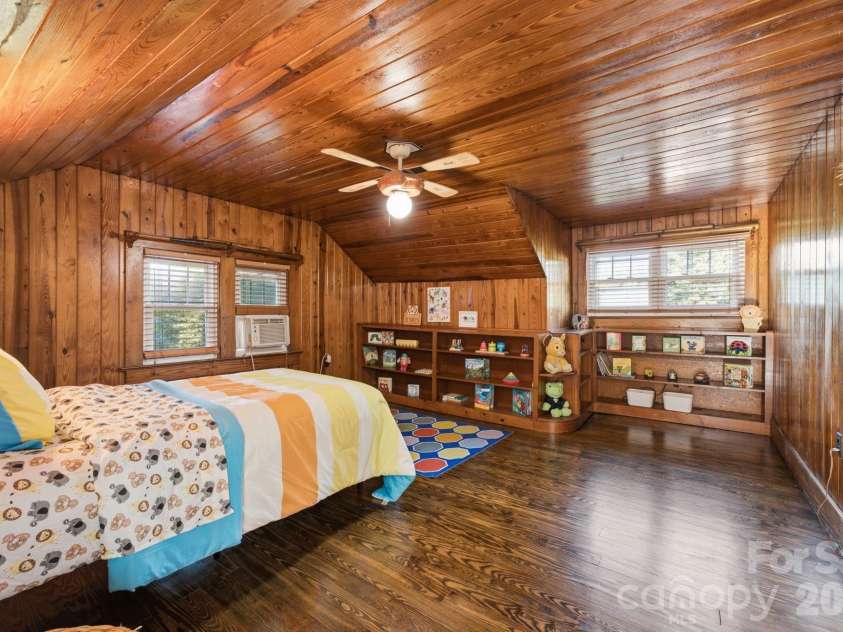 1686 Dutch Cove Road, Canton, NC 28716.  MLS# CAR4404368, YatesRealty ID 42857. 