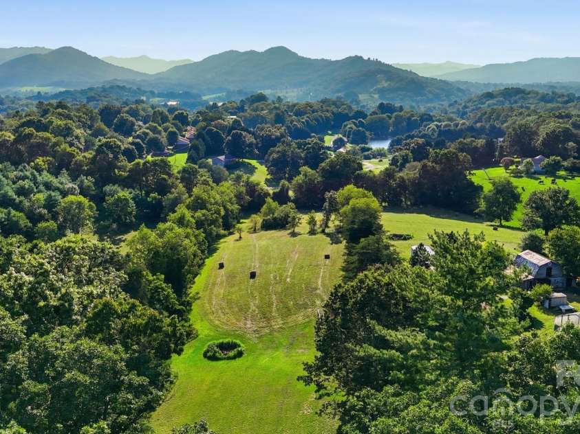 1686 Dutch Cove Road, Canton, NC 28716.  MLS# CAR4404368, YatesRealty ID 42857. 