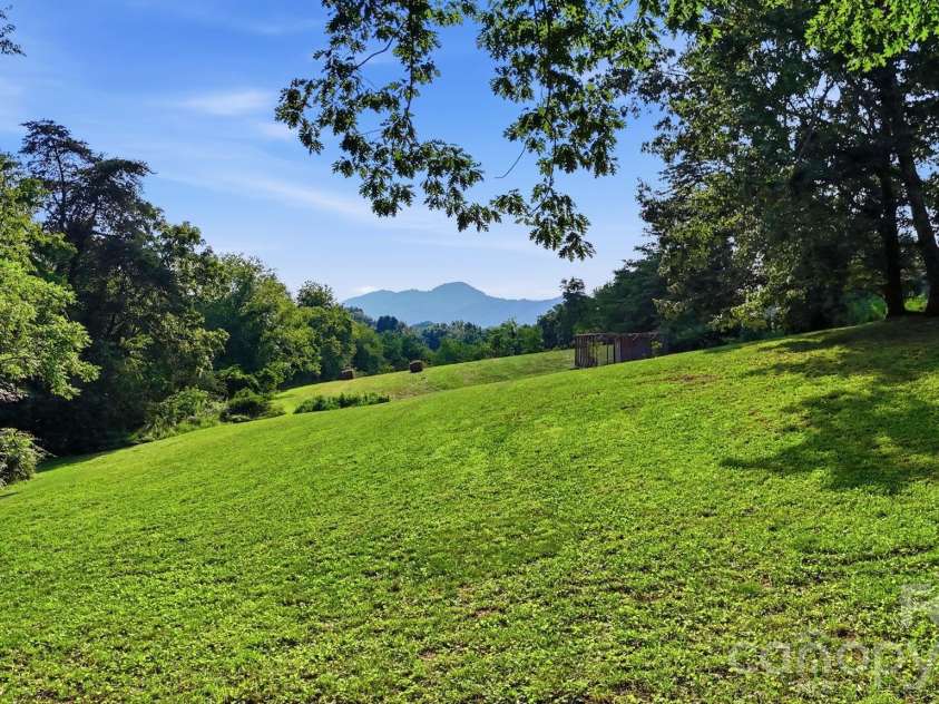 1686 Dutch Cove Road, Canton, NC 28716.  MLS# CAR4404368, YatesRealty ID 42857. 