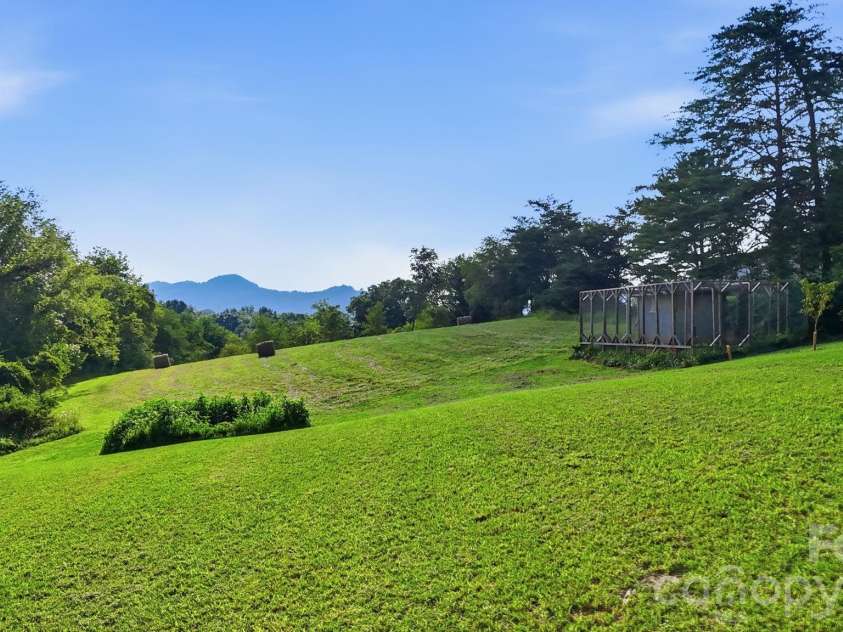 1686 Dutch Cove Road, Canton, NC 28716.  MLS# CAR4404368, YatesRealty ID 42857. 