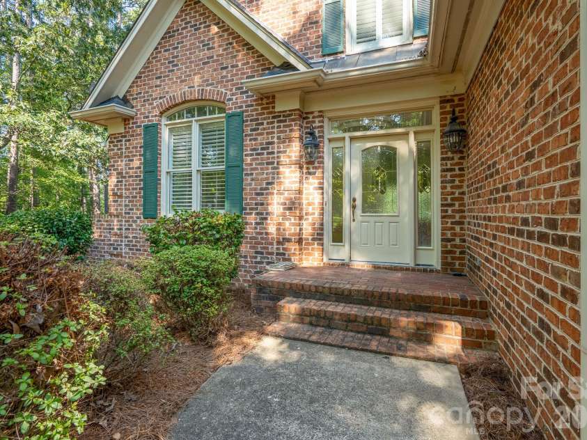 205 Piney Grove Point, New London, NC 28127.  MLS# CAR4409466, YatesRealty ID 42859. Entrance