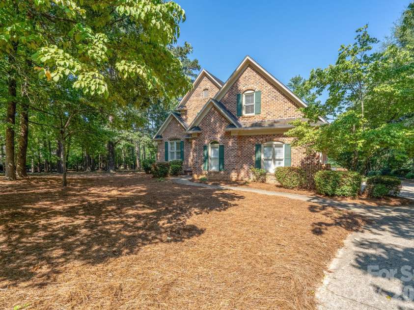 205 Piney Grove Point, New London, NC 28127.  MLS# CAR4409466, YatesRealty ID 42859. Front View
