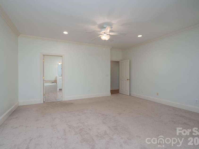 205 Piney Grove Point, New London, NC 28127.  MLS# CAR4409466, YatesRealty ID 42859. Primary Bedroom