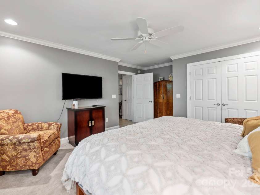 21 Waga Court, Brevard, NC 28712.  MLS# CAR4291498, YatesRealty ID 4286. 