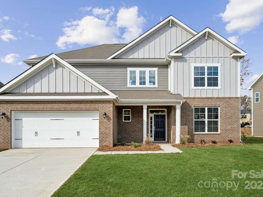 219 Warfield Drive, Mooresville, NC 28115.  MLS# CAR4188974, YatesRealty ID 4286. Daffodil Elevation T