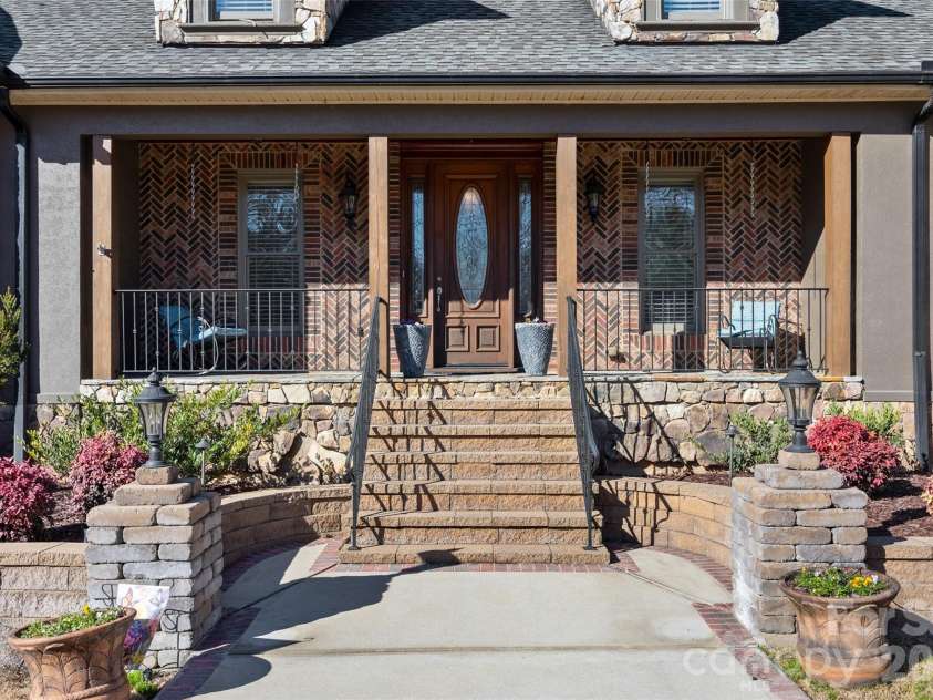 2037 Rocky Stream Road, York, SC 29745.  MLS# CAR4336490, YatesRealty ID 4287. 