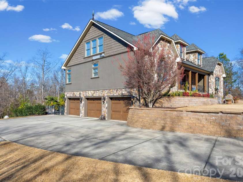 2037 Rocky Stream Road, York, SC 29745.  MLS# CAR4336490, YatesRealty ID 4287. 