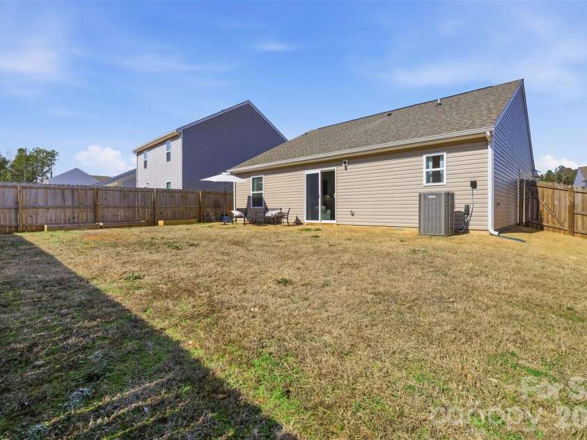 656 Lancelot Drive, Richburg, SC 29729.  MLS# CAR4347472, YatesRealty ID 4287. 