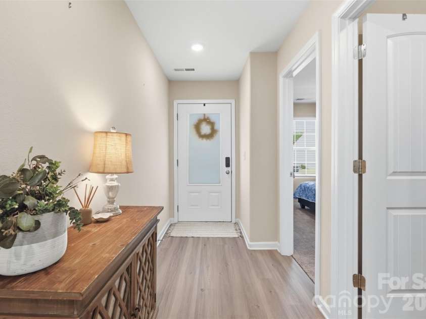 656 Lancelot Drive, Richburg, SC 29729.  MLS# CAR4347472, YatesRealty ID 4287. Welcome Home!