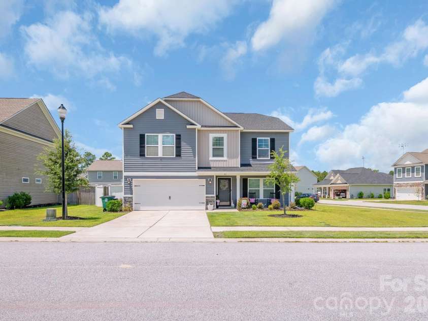 45 Ridge Circle Drive, Camden, SC 29020.  MLS# CAR4405469, YatesRealty ID 42871. 
