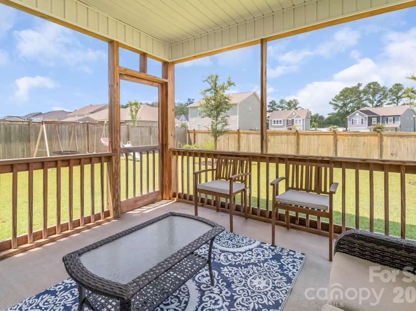 45 Ridge Circle Drive, Camden, SC 29020.  MLS# CAR4405469, YatesRealty ID 42871. 